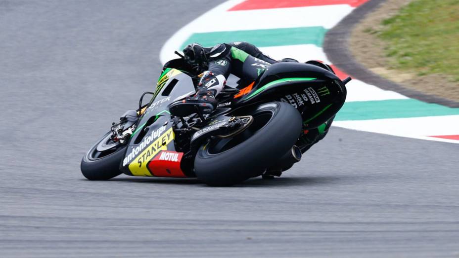 Bradley Smith ficou com o d&eacute;cimo tempo | <a href="https://beta-develop.quatrorodas.abril.com.br/moto/noticias/motogp-marquez-lidera-treinos-mugello-784616.shtml" rel="migration">Leia mais</a>