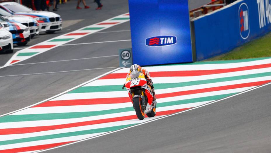 Dani Pedrosa foi apenas o 11&ordm; nos treinos de Mugello desta sexta (30) | <a href="https://beta-develop.quatrorodas.abril.com.br/moto/noticias/motogp-marquez-lidera-treinos-mugello-784616.shtml" rel="migration">Leia mais</a>