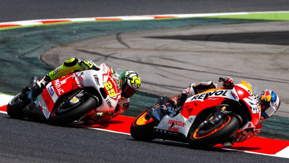 Andrea Iannone (29) foi o nono | <a href="https://beta-develop.quatrorodas.abril.com.br/moto/noticias/motogp-marquez-vence-corrida-emocionante-barcelona-786084.shtml" rel="migration">Leia mais</a>