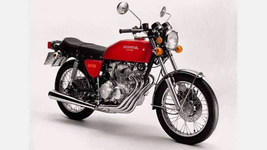 A Honda CB 400 Four foi importada no Brasil entre 1975 e 1977 e conquistou os fãs com seu ronco característico A Honda CB 400 Four foi importada no Brasil entre 1975 e 1977 e conquistou os fãs com seu ronco característico