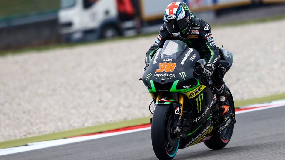 Bradley Smith largar&aacute; em sexto | <a href="https://beta-develop.quatrorodas.abril.com.br/moto/noticias/motogp-aleix-espargaro-garante-pole-holanda-787487.shtml" rel="migration">Leia mais</a>