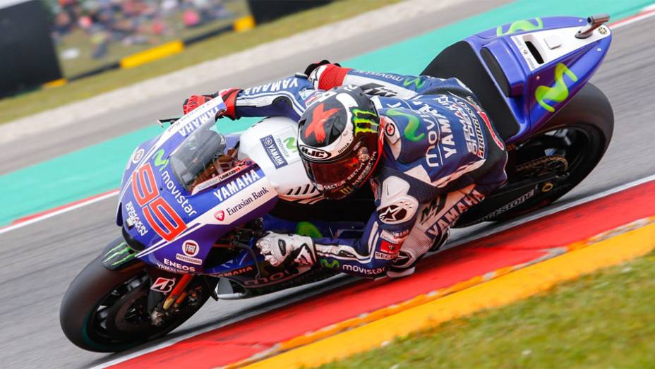 Jorge Lorenzo aparece apenas em nono | <a href="https://beta-develop.quatrorodas.abril.com.br/moto/noticias/motogp-aleix-espargaro-garante-pole-holanda-787487.shtml" rel="migration">Leia mais</a>