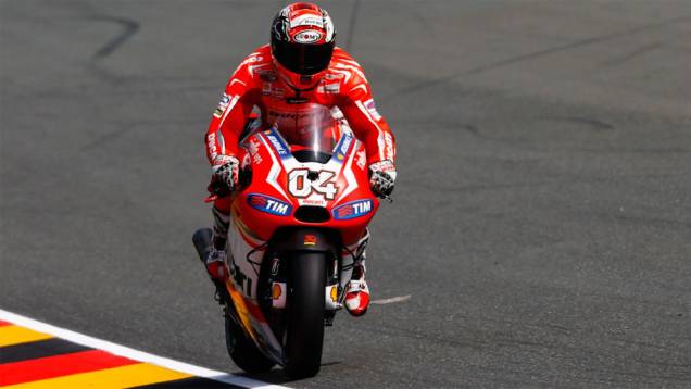 Andrea Dovizioso | <a href="https://beta-develop.quatrorodas.abril.com.br/moto/noticias/motogp-espargaro-mais-rapido-alemanha-790638.shtml" rel="migration">Leia mais</a> Andrea Dovizioso | <a href="https://beta-develop.quatrorodas.abril.com.br/moto/noticias/motogp-espargaro-mais-rapido-alemanha-790638.shtml" rel="migration">Leia mais</a>