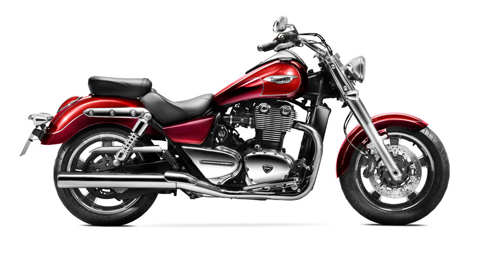 Modelo est&aacute; dispon&iacute;vel nas cores Crimson Sunset Red/Lava Red (dois tons de vermelho)... | <a href="https://beta-develop.quatrorodas.abril.com.br/moto/noticias/triumph-lanca-thunderbird-commander-brasil-791427.shtml" rel="migration">Leia mais</a>