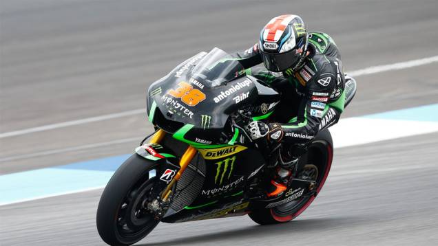 Bradley Smith apareceu em sexto | <a href="https://beta-develop.quatrorodas.abril.com.br/moto/noticias/motogp-marquez-vence-prova-indianapolis-795057.shtml" rel="migration">Leia mais</a> Bradley Smith apareceu em sexto | <a href="https://beta-develop.quatrorodas.abril.com.br/moto/noticias/motogp-marquez-vence-prova-indianapolis-795057.shtml" rel="migration">Leia mais</a>
