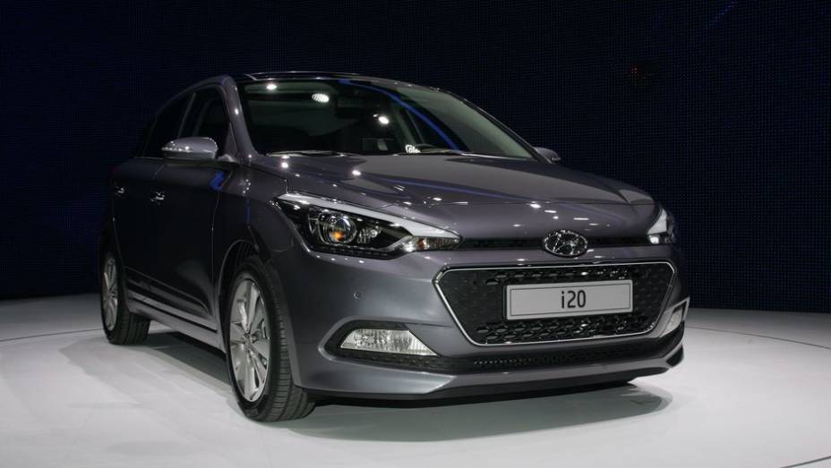 Hyundai i20 | <a href="https://beta-develop.quatrorodas.abril.com.br/noticias/saloes/paris-2014/hyundai-detalhes-i20-europeu-798794.shtml" rel="migration">Leia mais</a>| <a href="https://beta-develop.quatrorodas.abril.com.br/galerias/saloes/paris/2014/direto-paris-2014-parte-1-803949.shtml" rel="migration">Veja m</a>