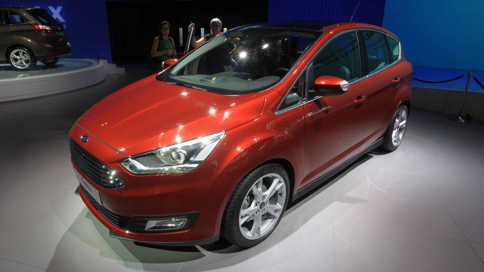 Ford C-MAX | <a href="https://beta-develop.quatrorodas.abril.com.br/noticias/saloes/paris-2014/ford-divulga-teaser-novo-c-max-799977.shtml" rel="migration">Leia mais</a> | <a href="https://beta-develop.quatrorodas.abril.com.br/galerias/saloes/paris/2014/direto-paris-2014-parte-1-803949.shtml" rel="migration">Veja</a>
