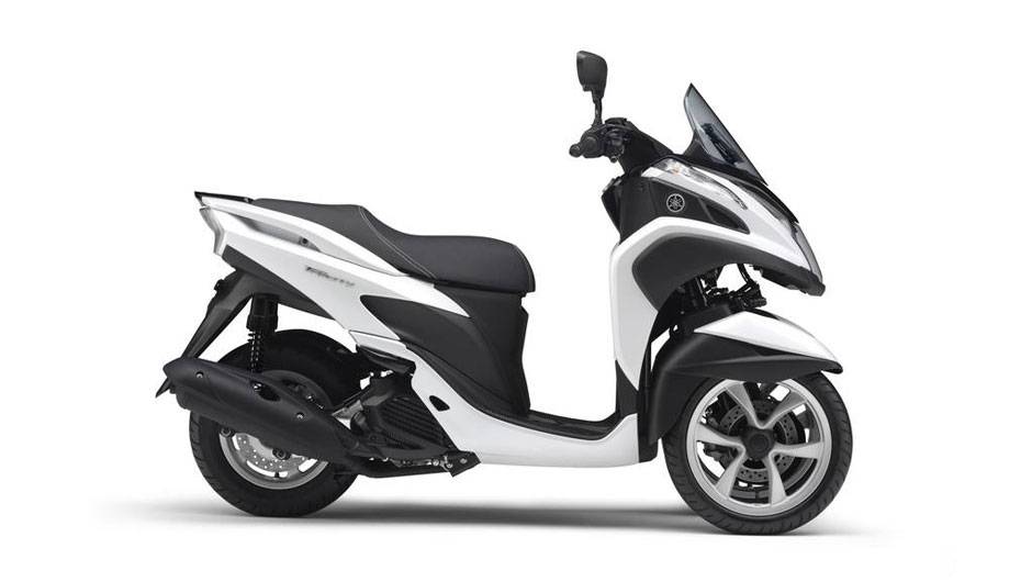 e tr&ecirc;s rodas custa 4.000 euros | <a href="https://beta-develop.quatrorodas.abril.com.br/moto/noticias/yamaha-apresenta-tricity-europa-777991.shtml" rel="migration">Leia mais</a>