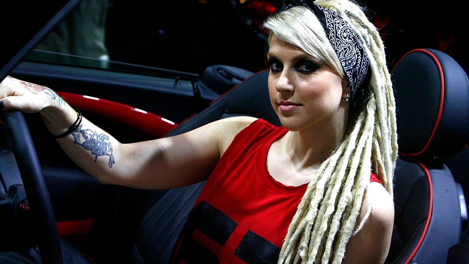 As mais belas garotas dos estandes do Sal&atilde;o do Autom&oacute;vel na edi&ccedil;&atilde;o de 2014 | <a href="https://beta-develop.quatrorodas.abril.com.br/salao-do-automovel/2014/" rel="migration">Tudo sobre o Sal&atilde;o do Autom&oacute;vel 2014</a>