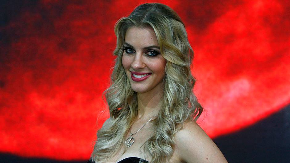 As mais belas garotas dos estandes do Sal&atilde;o do Autom&oacute;vel na edi&ccedil;&atilde;o de 2014 | <a href="https://beta-develop.quatrorodas.abril.com.br/salao-do-automovel/2014/" rel="migration">Tudo sobre o Sal&atilde;o do Autom&oacute;vel 2014</a>