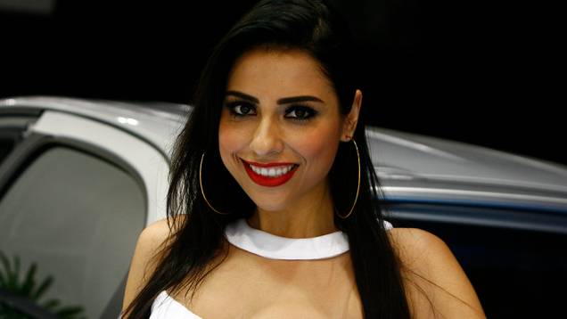 As mais belas garotas dos estandes do Salão do Automóvel na edição de 2014 | <a href="https://beta-develop.quatrorodas.abril.com.br/salao-do-automovel/2014/" rel="migration">Tudo sobre o Salão do Automóvel 2014</a> As mais belas garotas dos estandes do Salão do Automóvel na edição de 2014 | <a href="https://beta-develop.quatrorodas.abril.com.br/salao-do-automovel/2014/" rel="migration">Tudo sobre o Salão do Automóvel 2014</a>