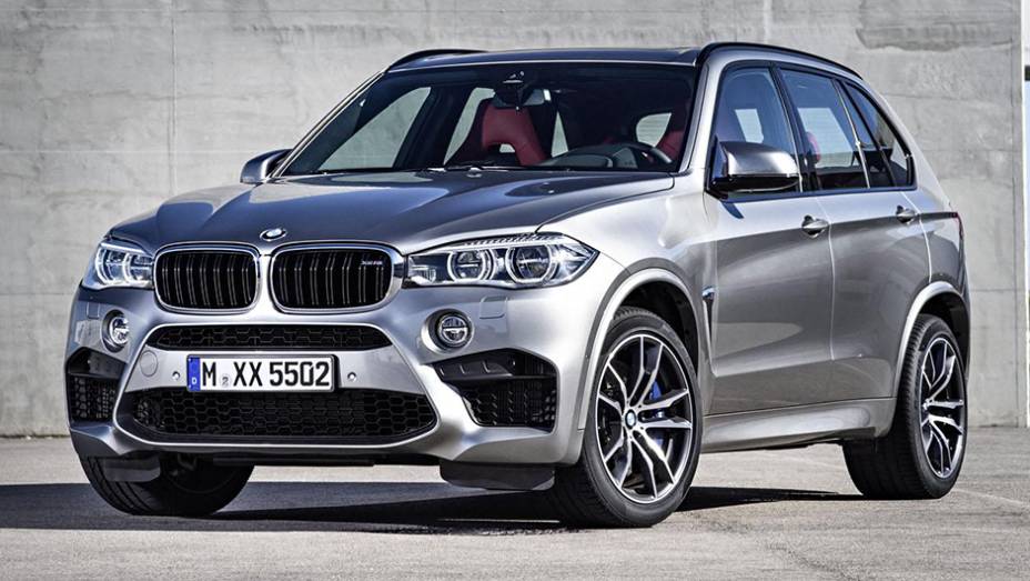 Os crossovers chegam com novo para-choque dianteiro mais agressivo, retrovisores com design mais aerodinâmico... | <a href="https://beta-develop.quatrorodas.abril.com.br/noticias/saloes/losangeles-2014/bmw-revela-novos-x5m-x6m-808807.shtml" rel="migration">Leia mais</a>