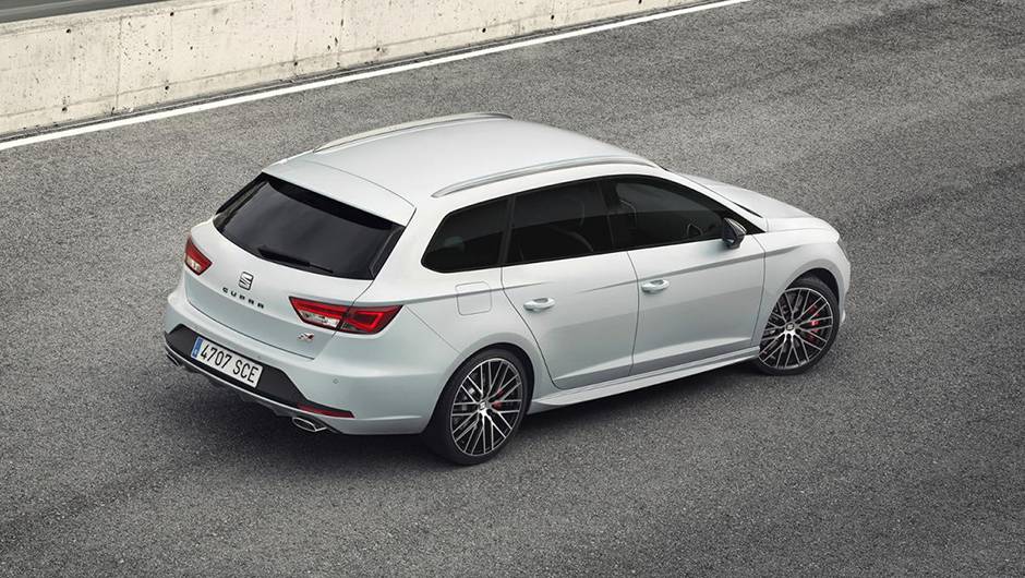 Na vers&atilde;o mais potente, o modelo acelera de 0 a 100 km/h em 6,0 segundos quando equipado com c&acirc;mbio DSG | <a href="https://beta-develop.quatrorodas.abril.com.br/noticias/fabricantes/seat-oficializa-leon-st-cupra-823620.shtml" rel="migration">Leia mais</a>