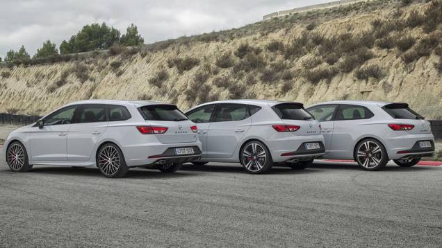 ...e Controle Dinâmico de Chassi (DCC), que modifica as características de direção de acordo com o tipo de piso | <a href="https://beta-develop.quatrorodas.abril.com.br/noticias/fabricantes/seat-oficializa-leon-st-cupra-823620.shtml" rel="migration">Leia mais</a> ...e Controle Dinâmico de Chassi (DCC), que modifica as características de direção de acordo com o tipo de piso | <a href="https://beta-develop.quatrorodas.abril.com.br/noticias/fabricantes/seat-oficializa-leon-st-cupra-823620.shtml" rel="migration">Leia mais</a>