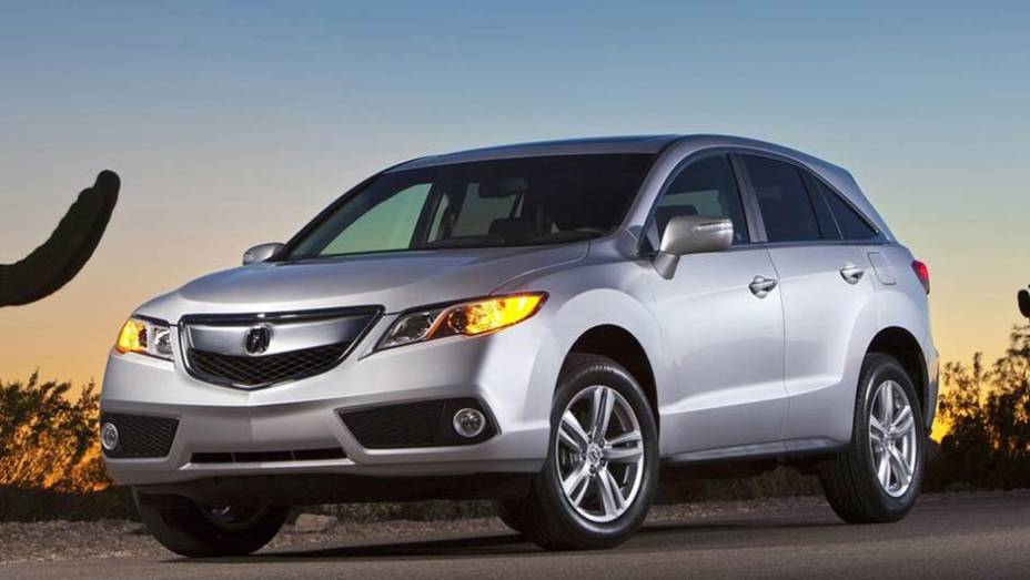 Acura - Verdadeiro dono: Honda; Sede: Japão; Volume de produção: Não informado; Mercado que atende: Japão, Estados Unidos e Canadá Acura - Verdadeiro dono: Honda; Sede: Japão; Volume de produção: Não informado; Mercado que atende: Japão, Estados Unidos e Canadá