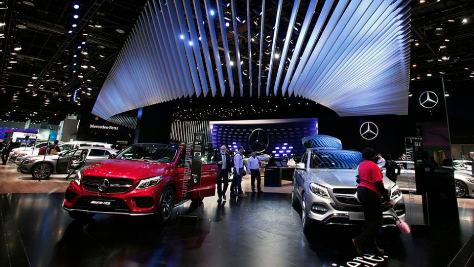 Estande da Mercedes | <a href="https://beta-develop.quatrorodas.abril.com.br/galerias/saloes/detroit-2015/1o-dia-salao-detroit-824981.shtml" rel="migration">Veja a primeira parte</a> | <a href="https://beta-develop.quatrorodas.abril.com.br/galerias/saloes/detroit-2015/direto-detroit-parte-2-825561.sht" rel="migration"></a> Estande da Mercedes | <a href="https://beta-develop.quatrorodas.abril.com.br/galerias/saloes/detroit-2015/1o-dia-salao-detroit-824981.shtml" rel="migration">Veja a primeira parte</a> | <a href="https://beta-develop.quatrorodas.abril.com.br/galerias/saloes/detroit-2015/direto-detroit-parte-2-825561.sht" rel="migration"></a>