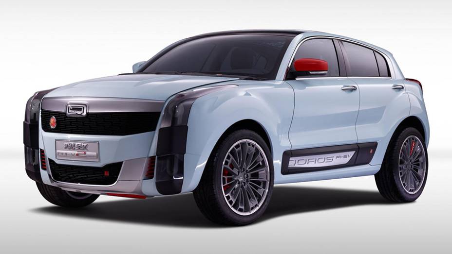 O Qoros 2 SUV PHEV concept tem linhas "quadradas", pensadas para agradar o público jovem | <a href="https://beta-develop.quatrorodas.abril.com.br/noticias/fabricantes/qoros-2-suv-phev-concept-revelado-856822.shtml" rel="migration">Leia mais</a>