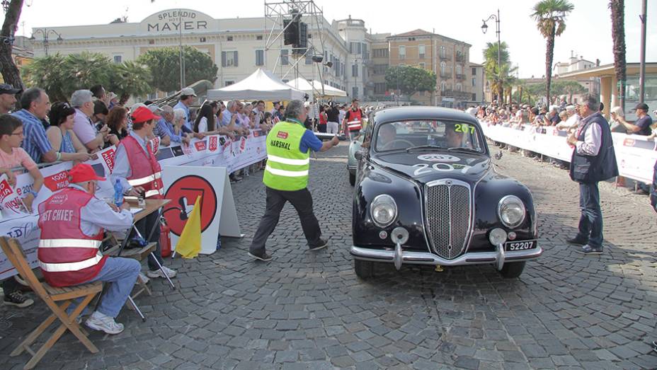 Quanto &agrave; origem dos participantes da Mille Miglia 2015, est&atilde;o presentes equipes de 42 pa&iacute;ses.