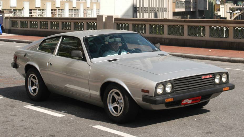 Puma GTB S2: renova&ccedil;&atilde;o feliz do estilo do GTB introduzida no final de 1978, ele conseguiu marcar uma identidade mais pr&oacute;pria para o modelo, sem similares imediatos tanto na ind&uacute;stria americana, quanto na europ&eacute;ia | <a href="https://beta-develop.quatrorodas.abril.com.br/" rel="migration"></a>