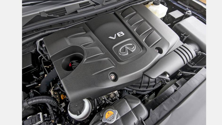 O SUV &eacute; equipado com motor V8. | <a href="https://beta-develop.quatrorodas.abril.com.br/noticias/saloes/new-york-2014/" rel="migration">Leia mais</a>