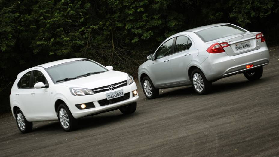 De cara nova, os modelos J3 e J3 Turin chegam ao Brasil | <a href="https://beta-develop.quatrorodas.abril.com.br/galerias/jac/j3-j3-turin-2014-744437.shtml" rel="migration">Leia mais</a> De cara nova, os modelos J3 e J3 Turin chegam ao Brasil | <a href="https://beta-develop.quatrorodas.abril.com.br/galerias/jac/j3-j3-turin-2014-744437.shtml" rel="migration">Leia mais</a>