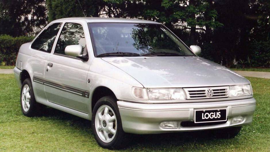 VW Logus: o sucessor do Apollo derivava da segunda gera&ccedil;&atilde;o do Ford Verona; deixou de ser produzido em dezembro de 1996, ap&oacute;s vender 125.336 unidades, por conta do fim da exist&ecirc;ncia da Autolatina
