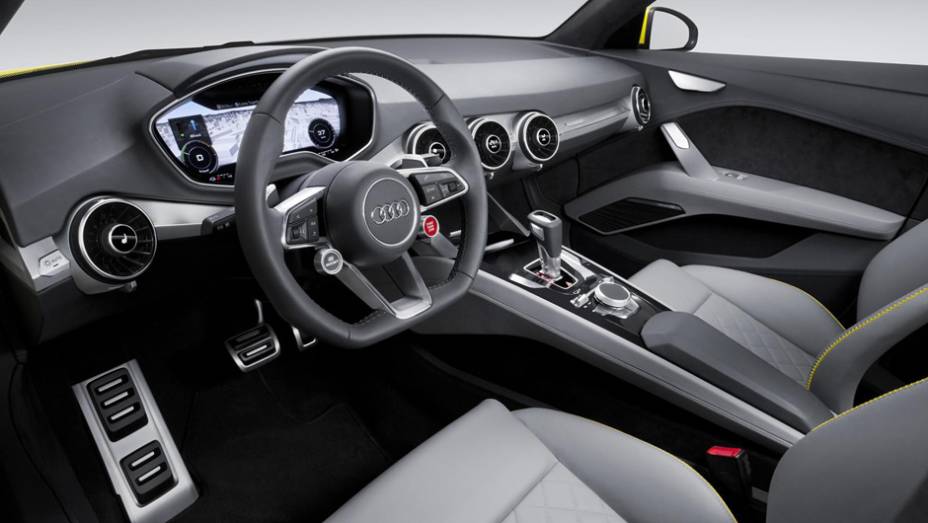 No painel foi inclu&iacute;do uma tela de 12,3 polegadas que produz gr&aacute;ficos em 3D. | <a href="https://beta-develop.quatrorodas.abril.com.br/noticias/saloes/pequim-2014/audi-tt-offroad-revelado-780298.shtml" rel="migration">Leia mais</a>