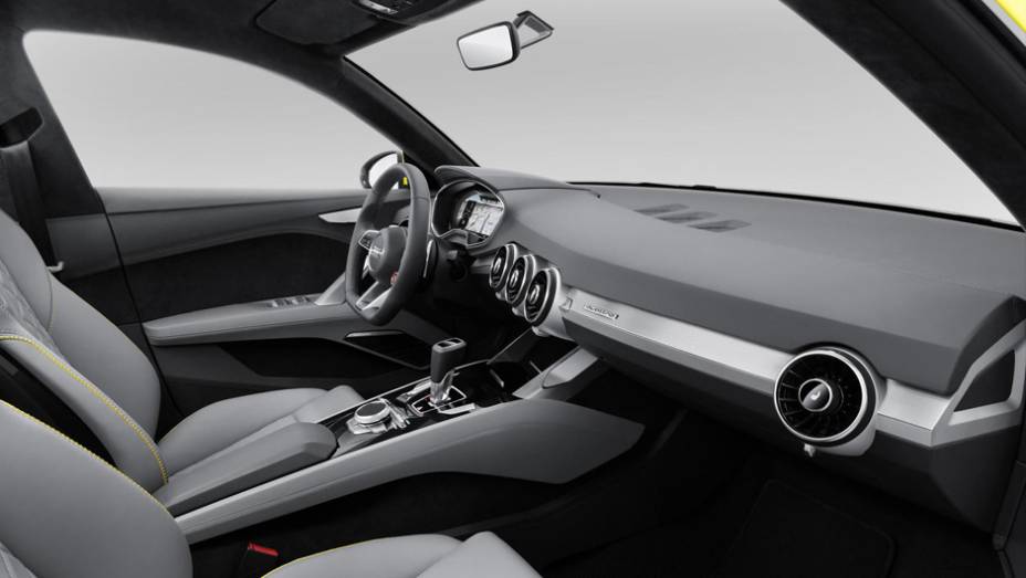 Os bancos s&atilde;o cobertos por couro de pedra cinzenta. | <a href="https://beta-develop.quatrorodas.abril.com.br/noticias/saloes/pequim-2014/audi-tt-offroad-revelado-780298.shtml" rel="migration">Leia mais</a>
