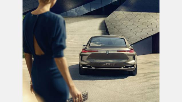&Eacute; prov&aacute;vel que o Vision Future Luxury antecipe v&aacute;rias tecnologias e elementos de design da pr&oacute;xima gera&ccedil;&atilde;o do S&eacute;rie 7. | <a href="https://beta-develop.quatrorodas.abril.com.br/noticias/saloes/pequim-2014/bmw-apresentara-conceito-estudo-design-780054.shtml" rel="migration"></a>