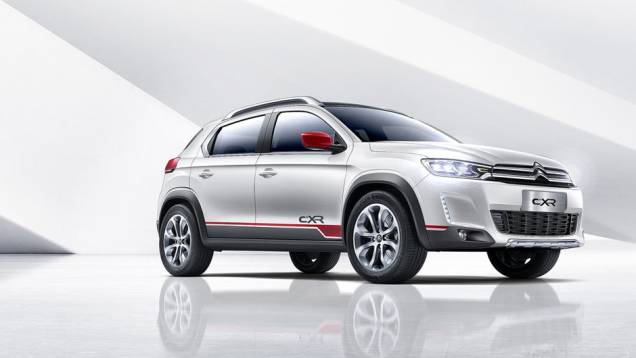 Citro&euml;n revelou oficialmente o C-XR. | <a href="https://beta-develop.quatrorodas.abril.com.br/noticias/saloes/pequim-2014/citroen-revela-conceito-c-xr-780309.shtml" rel="migration">Leia mais</a>