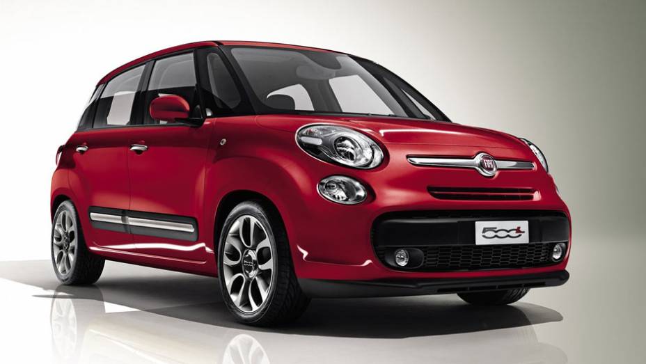 Minivan tem 4,14 metros de comprimento, 1,78 metros de largura e 1,66 cm de altura | <a href="https://beta-develop.quatrorodas.abril.com.br/saloes/genebra/2012/fiat-500l-678496.shtml" rel="migration">Leia mais</a> Minivan tem 4,14 metros de comprimento, 1,78 metros de largura e 1,66 cm de altura | <a href="https://beta-develop.quatrorodas.abril.com.br/saloes/genebra/2012/fiat-500l-678496.shtml" rel="migration">Leia mais</a>