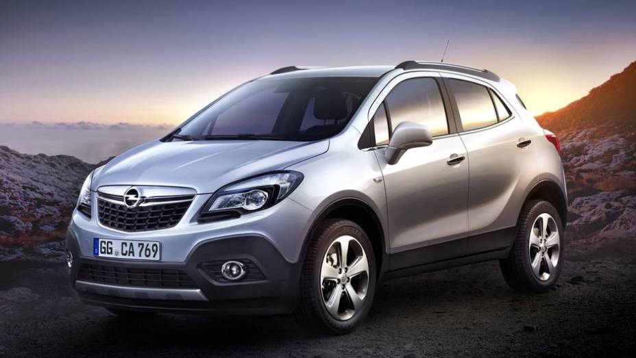 Mokka terá três opções de motorização, sendo duas movidas a gasolina (1.4 Turbo de 140 cv e 1.6 de 115 cv) e outra abastecida a diesel (1.7 CDTI, com 130 cv) | <a href="https://beta-develop.quatrorodas.abril.com.br/saloes/genebra/2012/opel-mokka-concept-678516.shtml" rel="migration">Lei</a>