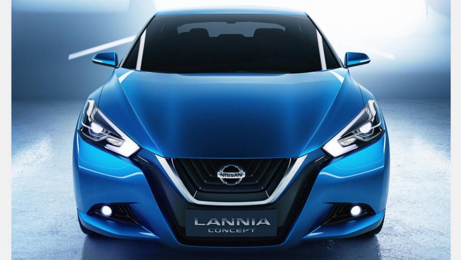 Modelo tem a grande V-motion. | <a href="https://beta-develop.quatrorodas.abril.com.br/noticias/saloes/pequim-2014/nissan-apresenta-conceito-lannia-780337.shtml" rel="migration">Leia mais</a>