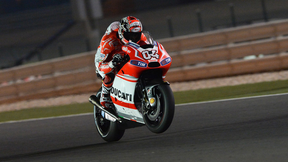O piloto da Ducati, Andrea Dovizioso ficou com o quarto melhor tempo. | <a href="https://beta-develop.quatrorodas.abril.com.br/moto/noticias/marc-marquez-pole-primeira-etapa-ano-motogp-777577.shtml" rel="migration">Leia mais</a>
