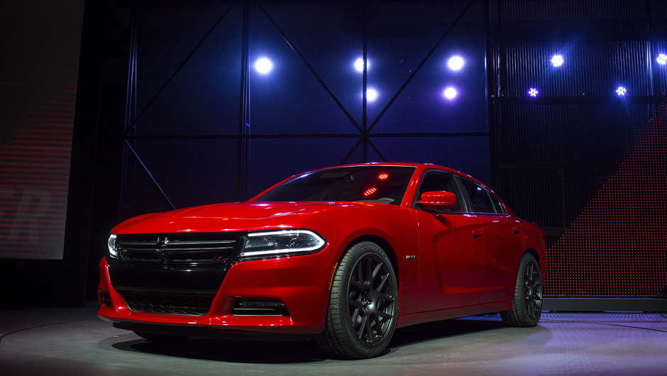 Dogde Charger 2015 | <a href="https://beta-develop.quatrorodas.abril.com.br/noticias/saloes/new-york-2014/dodge-mostra-charger-2015-nova-york-780063.shtml" rel="migration">Leia mais</a>