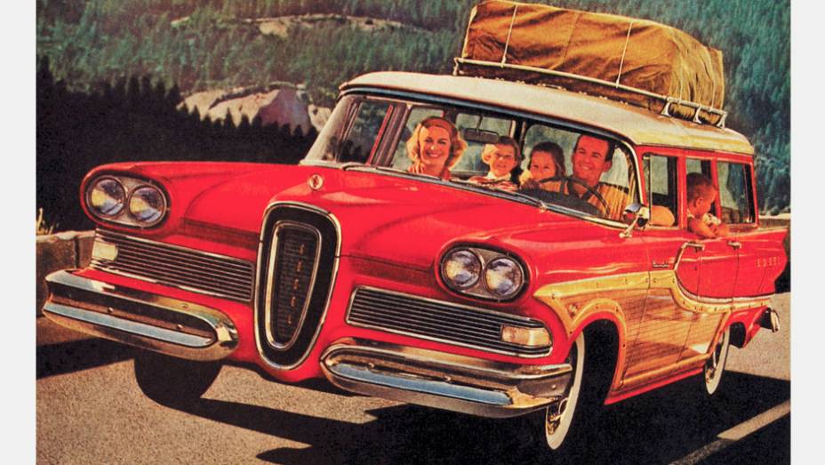 "Ford" Edsel: Ele nunca existiu. A Ford confundia, fazendo at&eacute; do Thunderbird e do (Lincoln) Continental divis&otilde;es da companhia. Edsel era uma marca posicionada entre Ford e Mercury em 1958.