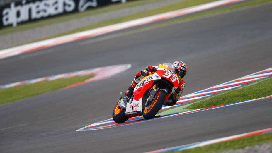 Galeria de Quatro Rodas da MotoGP - Argentina (sexta) - Marc Márquez | <a href="https://beta-develop.quatrorodas.abril.com.br/moto/noticias/marc-marquez-mais-rapido-dia-argentina-780861.shtml" rel="migration">Leia mais</a>