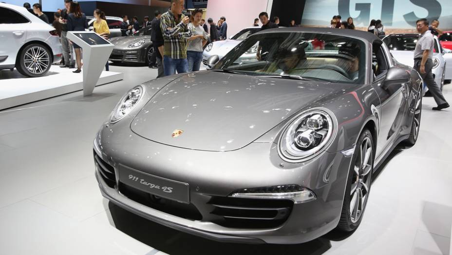 Porsche 911 Targa 4S | <a href="https://beta-develop.quatrorodas.abril.com.br/noticias/saloes/pequim-2014/l" rel="migration">Leia mais</a>