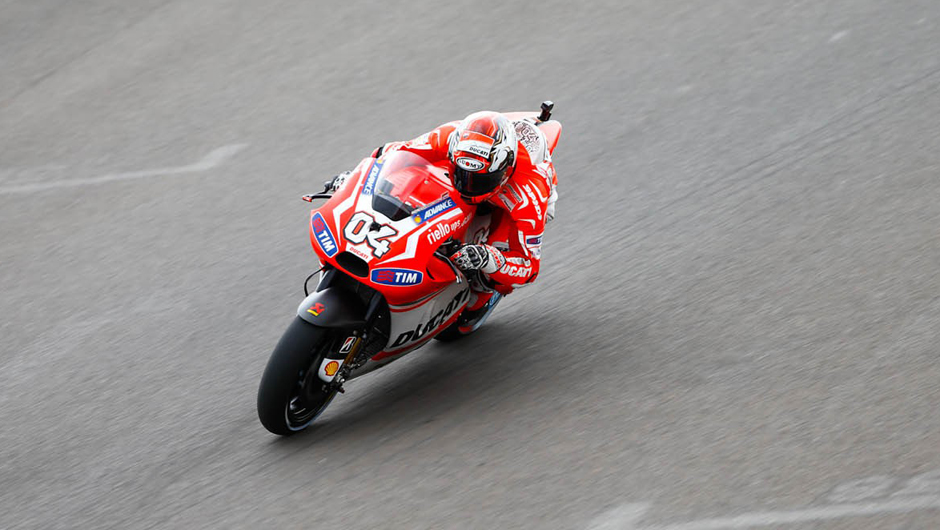 Galeria de Quatro Rodas da MotoGP - Argentina (s&aacute;bado) - Andrea Dovizioso. | <a href="https://beta-develop.quatrorodas.abril.com.br/moto/noticias/marquez-mantem-dominio-pole-argentina-780906.shtml" rel="migration">Leia mais</a>