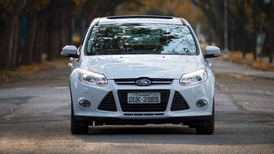 A frente é moderna, mas mudará em breve na Europa para se adequar à nova identidade visual da Ford | <a href="https://beta-develop.quatrorodas.abril.com.br/carros/lancamentos/novo-ford-focus-sedan-755333.shtml" rel="migration">Leia mais</a> A frente é moderna, mas mudará em breve na Europa para se adequar à nova identidade visual da Ford | <a href="https://beta-develop.quatrorodas.abril.com.br/carros/lancamentos/novo-ford-focus-sedan-755333.shtml" rel="migration">Leia mais</a>