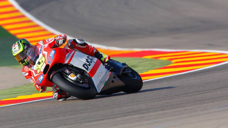 Crutchlow conseguiu um ótimo quinto tempo | <a href="https://beta-develop.quatrorodas.abril.com.br/moto/noticias/motogp-marquez-crava-11a-pole-ano-802760.shtml" rel="migration">Leia mais</a>