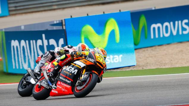 Aleix Espargarós conseguiu a segunda posição depois de larga em décimo | <a href="https://beta-develop.quatrorodas.abril.com.br/moto/noticias/lorenzo-vence-prova-numero-800-motogp-802800.shtml" rel="migration">Leia mais</a> Aleix Espargarós conseguiu a segunda posição depois de larga em décimo | <a href="https://beta-develop.quatrorodas.abril.com.br/moto/noticias/lorenzo-vence-prova-numero-800-motogp-802800.shtml" rel="migration">Leia mais</a>