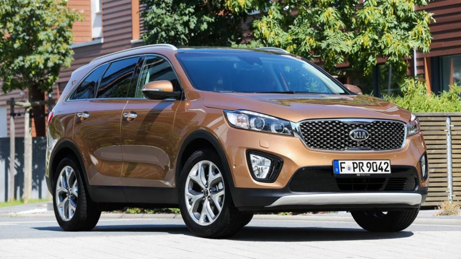O novo Sorento ser&aacute; uma das novidades da Kia para o Sal&atilde;o de Paris | <a href="https://beta-develop.quatrorodas.abril.com.br/noticias/saloes/paris-2014/kia-sorento-sera-apresentado-salao-paris-798452.shtmll" rel="migration">Leia mais</a>