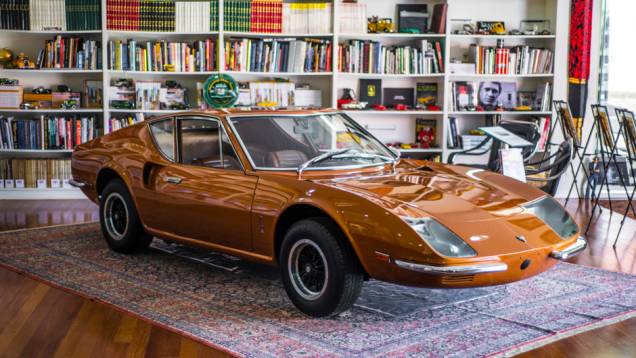 Produzido exclusivamente à pedido de Quatro Rodas, o Puma GT4R teve apenas três unidades fabricadas e sorteadas entre os leitores em 1969; o veículo é acompanhado por todos os exemplares da revista desde o número 1 Produzido exclusivamente à pedido de Quatro Rodas, o Puma GT4R teve apenas três unidades fabricadas e sorteadas entre os leitores em 1969; o veículo é acompanhado por todos os exemplares da revista desde o número 1