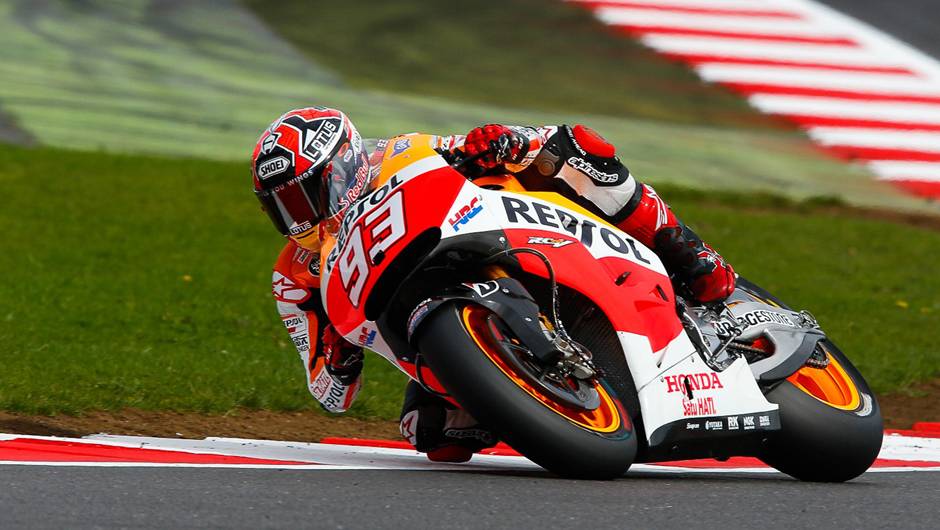 Marc M&aacute;rquez venceu a 11&ordf; corrida na temporada | <a href="https://beta-develop.quatrorodas.abril.com.br/moto/noticias/marquez-batalha-lorenzo-vence-gp-inglaterra-798447.shtml" rel="migration">Leia mais</a>