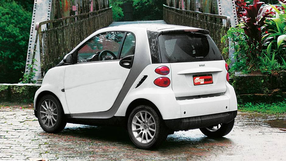 E ainda passeou por S&atilde;o Paulo, Rio e Paran&aacute; | <a href="https://beta-develop.quatrorodas.abril.com.br/blogs/longaduracao/2011/04/25/smart-fortwo/" rel="migration">Leia mais</a>