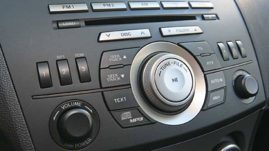 CD player que toca arquivos MP3 CD player que toca arquivos MP3