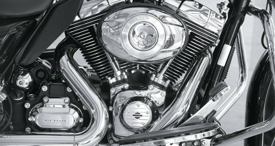 Cromado e polido, o V2 Twin Cam de 1690 cc é tão bonito que dá vontade de emoldurar Cromado e polido, o V2 Twin Cam de 1690 cc é tão bonito que dá vontade de emoldurar