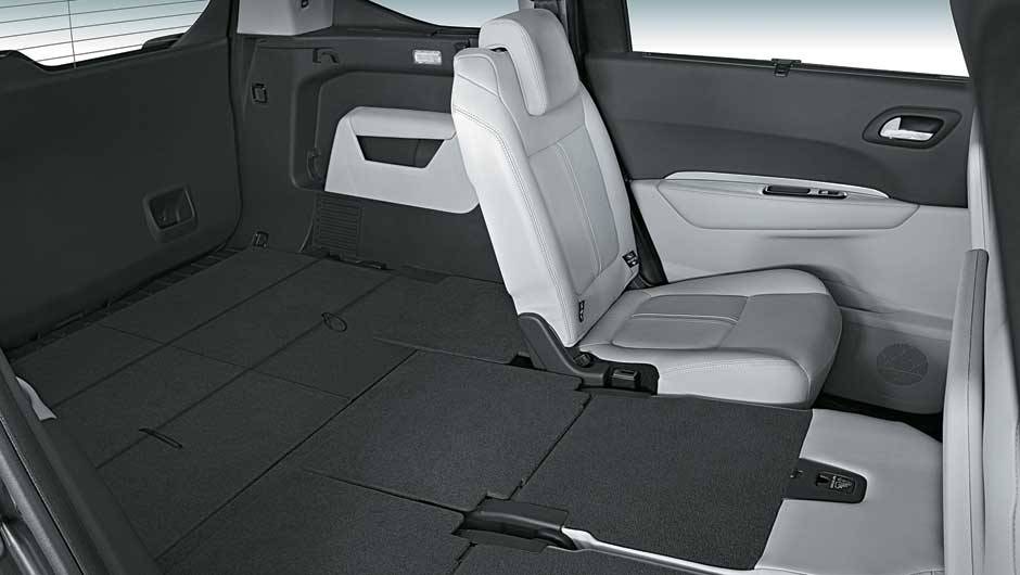 ...e podem ser deitados individualmente | <a href="https://beta-develop.quatrorodas.abril.com.br/carros/impressoes/peugeot-5008-693468.shtml" rel="migration">Leia mais</a> ...e podem ser deitados individualmente | <a href="https://beta-develop.quatrorodas.abril.com.br/carros/impressoes/peugeot-5008-693468.shtml" rel="migration">Leia mais</a>