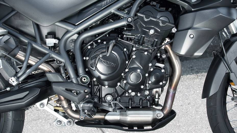 Três cilindros em linha e 95 cv na Tiger 800 | <a href="https://beta-develop.quatrorodas.abril.com.br/moto/testes/bmw-f-800-gs-x-triumph-tiger-800-xc-741460.shtml" rel="migration">Leia mais</a> Três cilindros em linha e 95 cv na Tiger 800 | <a href="https://beta-develop.quatrorodas.abril.com.br/moto/testes/bmw-f-800-gs-x-triumph-tiger-800-xc-741460.shtml" rel="migration">Leia mais</a>